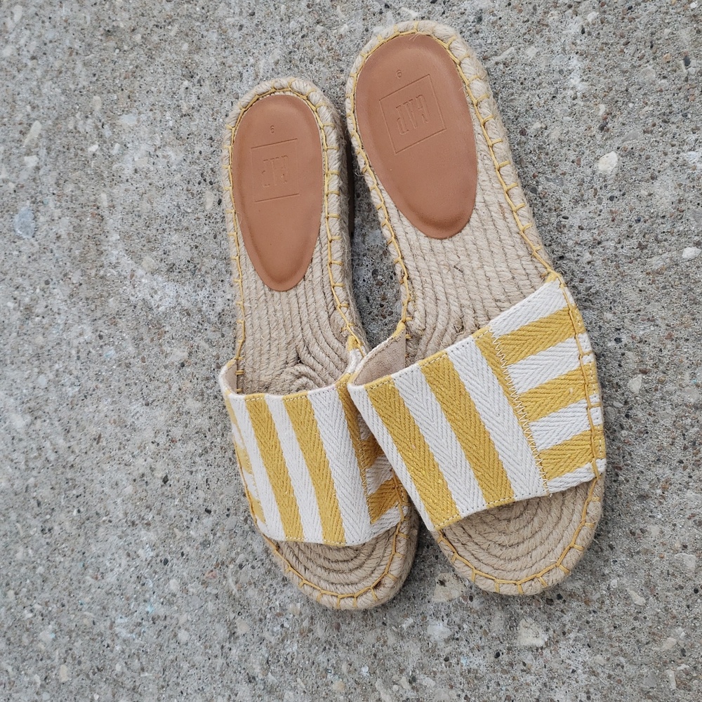 Gap Canvas Espadrille Stripes Slide Sandals Size 9 Coastal Beachy Yellow White - Picture 3 of 12